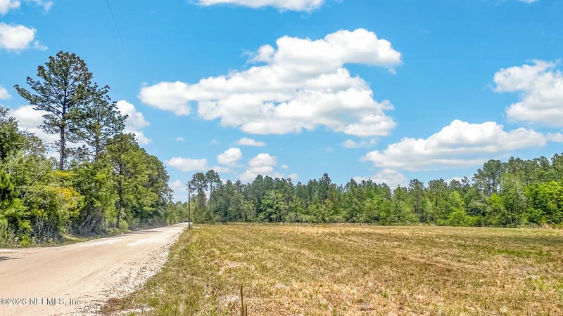 19th Ln, Starke, FL 32091