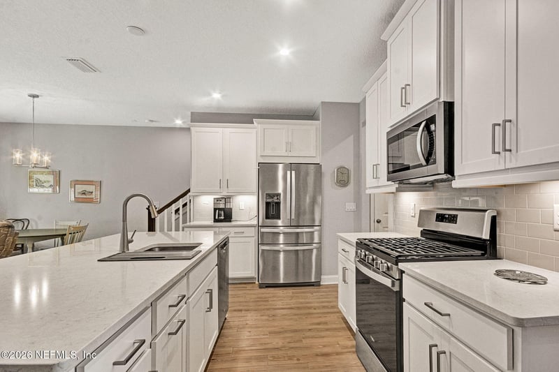 14113 Backbarrier Rd, Jacksonville, FL 32224