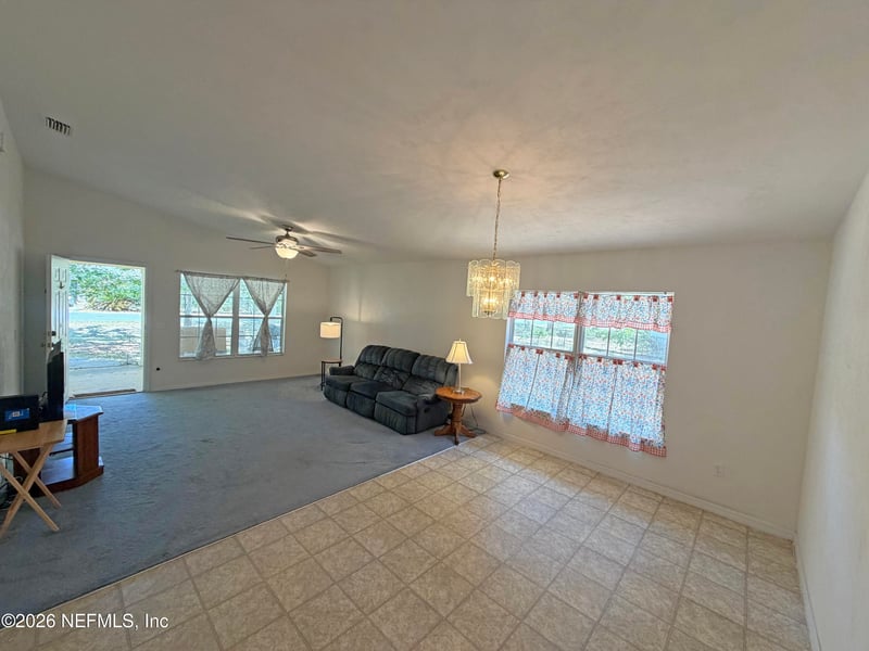 22921 60th Ln, Hawthorne, FL 32640