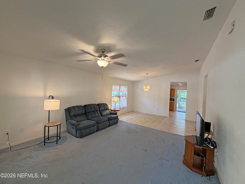 22921 60th Ln, Hawthorne, FL 32640