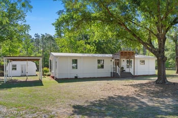 2439 Quarterhorse Trl, Middleburg, FL 32068