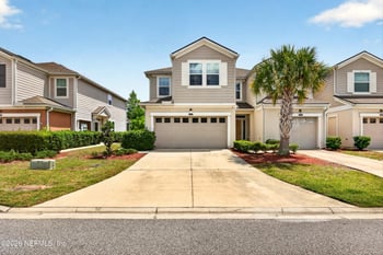 523 Richmond Dr, St Johns, FL 32259