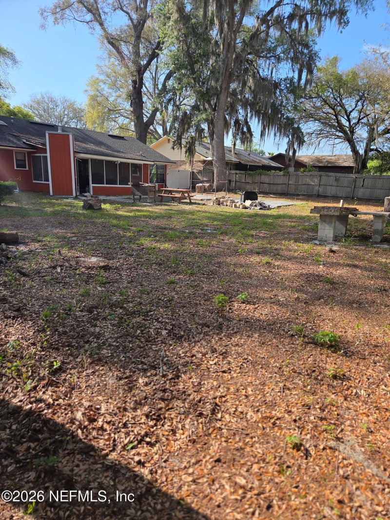 6037 Hillman Dr, Jacksonville, FL 32244