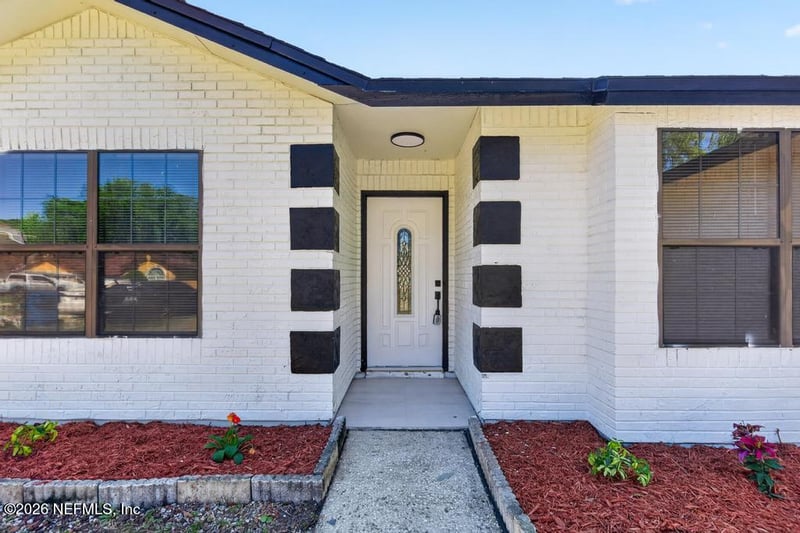 1380 High Plains Dr, Jacksonville, FL 32218