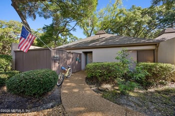 3318 Sea Marsh Rd, Fernandina Beach, FL 32034