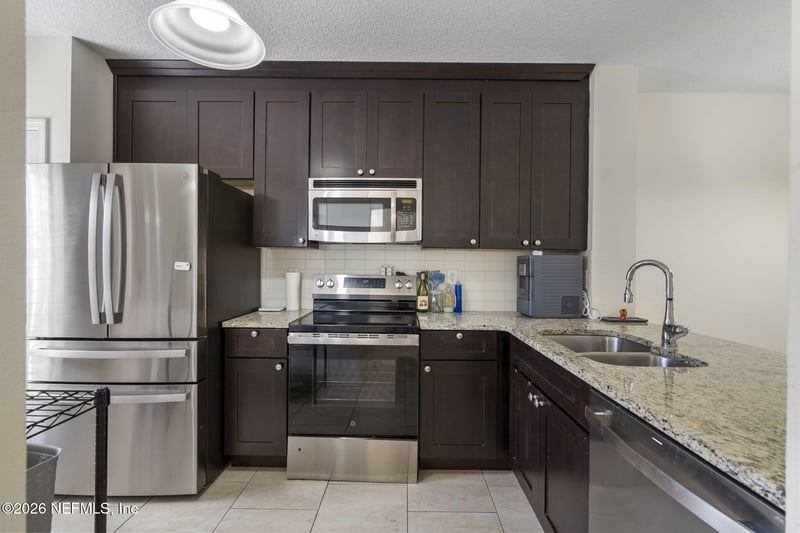 12311 Kensington Lakes Dr #2806, Jacksonville, FL 32246