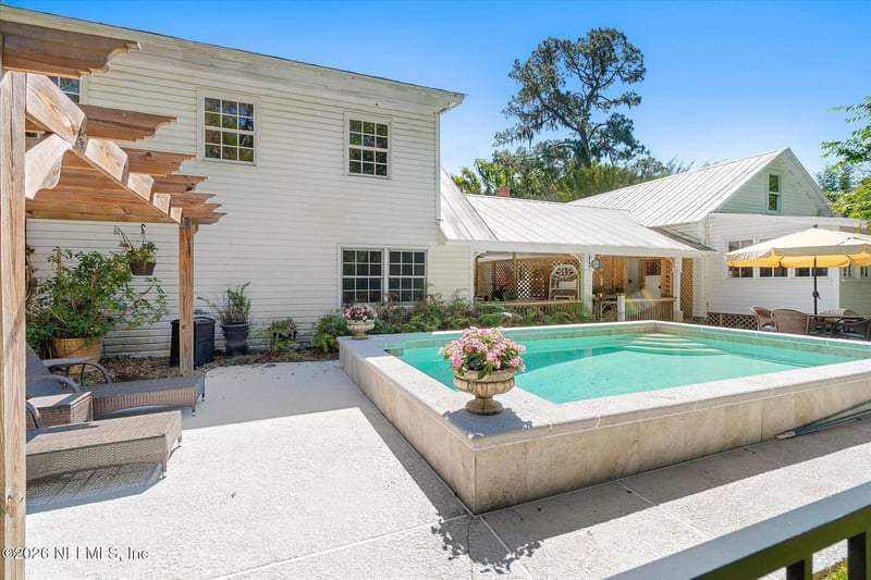 185 River Rd, East Palatka, FL 32131