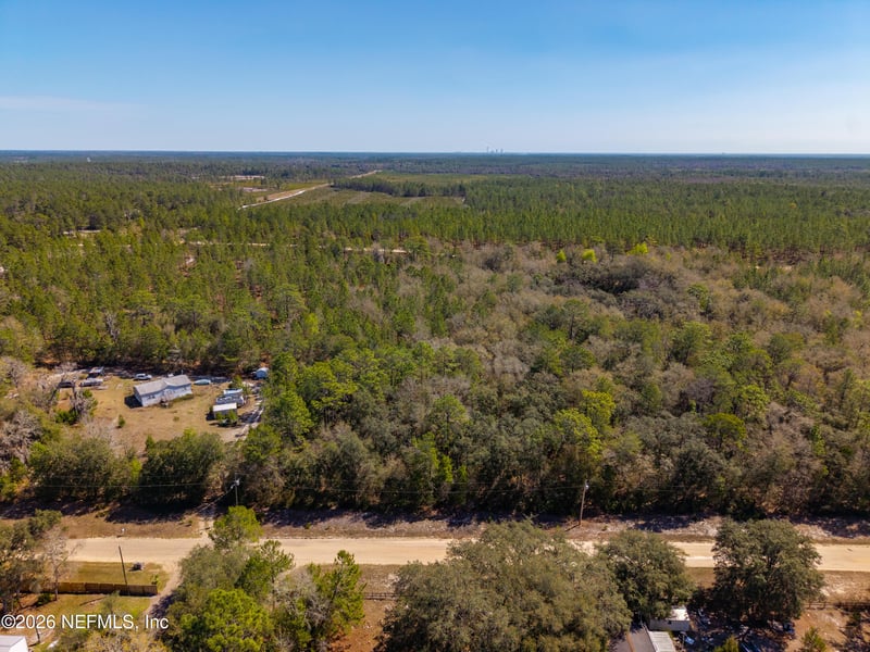 171 Nettles Rd, Florahome, FL 32140