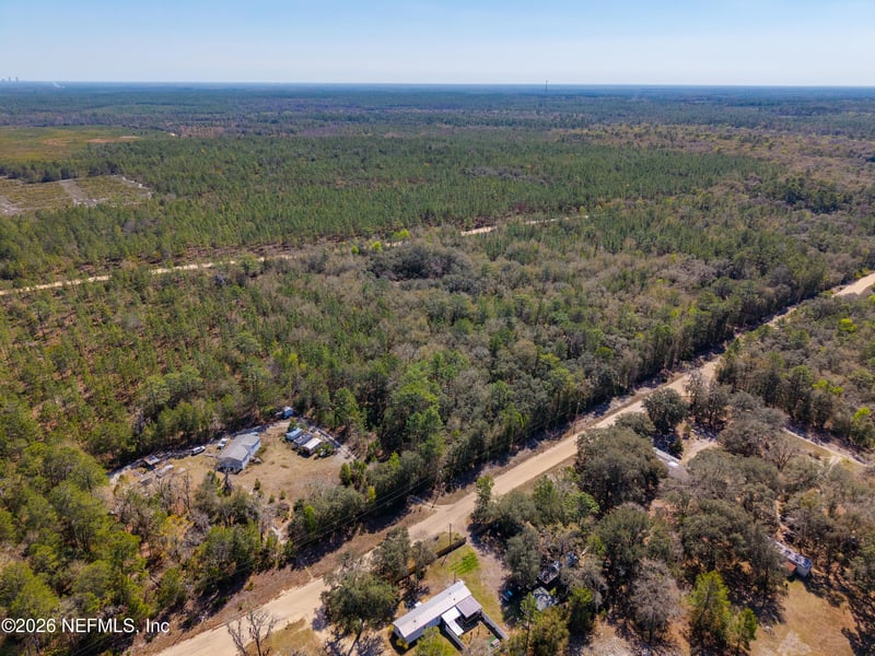 171 Nettles Rd, Florahome, FL 32140