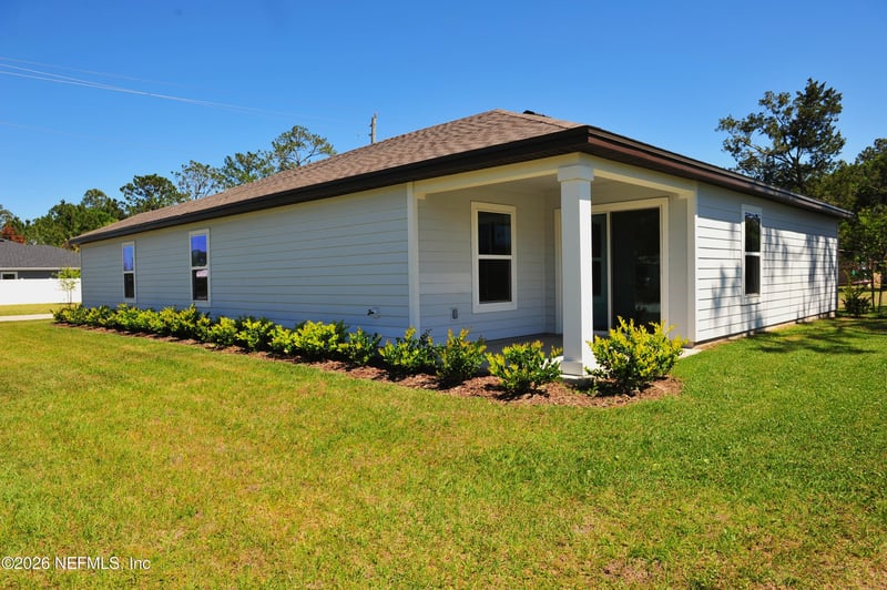 2 Prince Eric Ln, Palm Coast, FL 32164