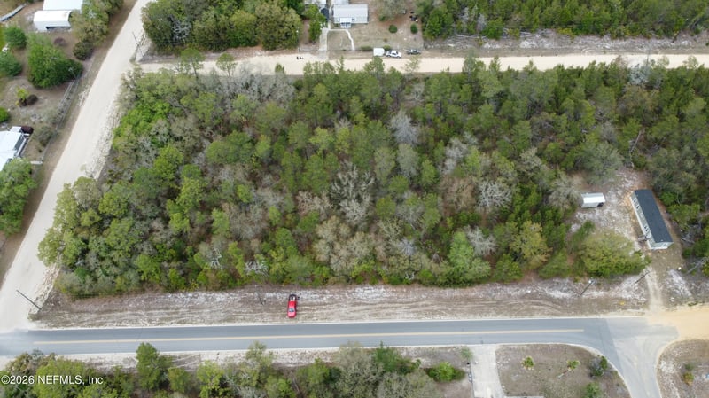 Wallace St, Interlachen, FL 32148