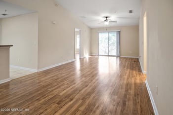 7047 Deer Lodge Cir #106, Jacksonville, FL 32256