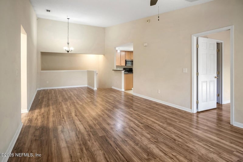 7047 Deer Lodge Cir #106, Jacksonville, FL 32256