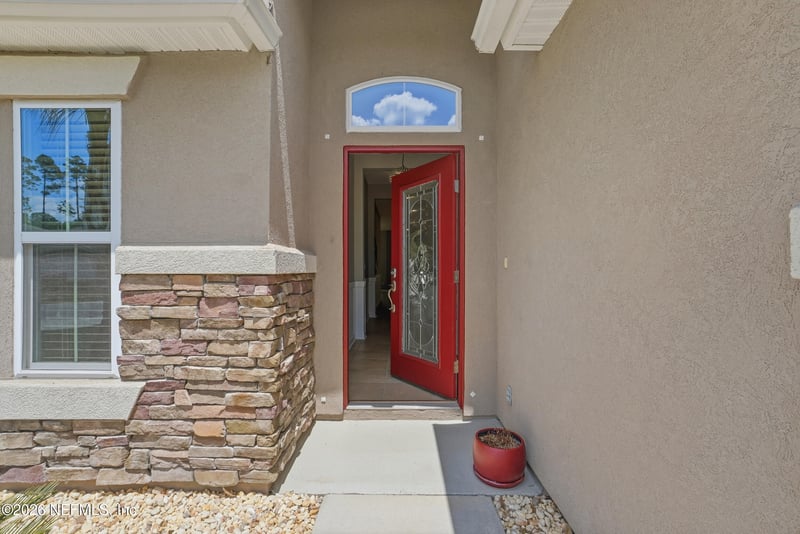 121 Lochnagar Mountain Dr, St Johns, FL 32259