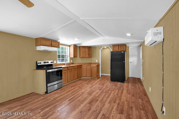 155 Rabbit Track Rd, Satsuma, FL 32189