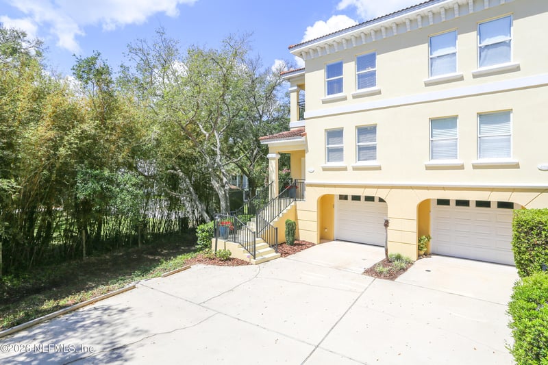 1301 Windjammer Ln, St Augustine, FL 32084