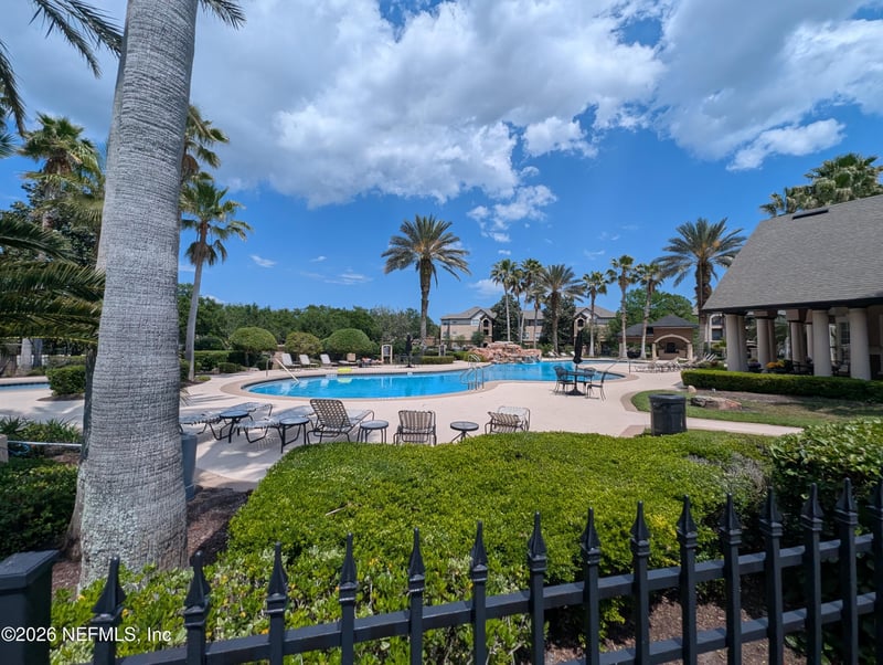 10961 Burnt Mill Rd #814, Jacksonville, FL 32256