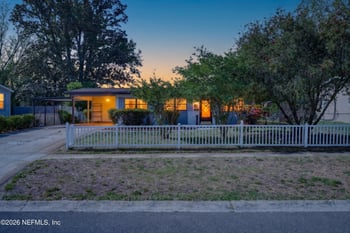 7638 Crest Dr, Jacksonville, FL 32221