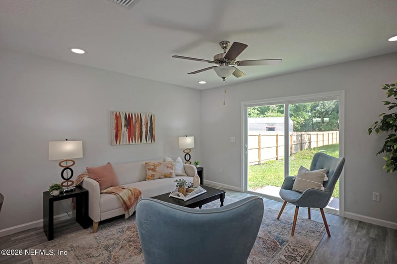 3237 Pine Ave, Jacksonville, FL 32218