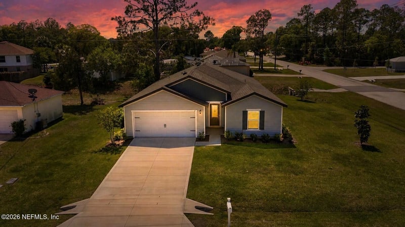 2 Prince Eric Ln, Palm Coast, FL 32164