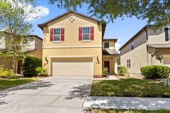 14135 Corrine Cir, Jacksonville, FL 32258