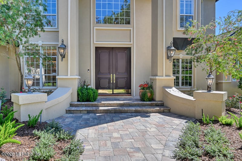 13656 Charter Ct, Jacksonville, FL 32225