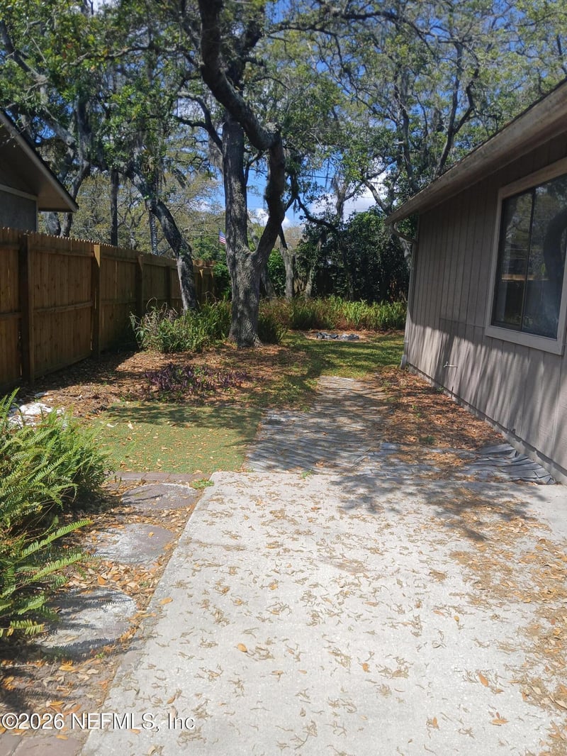 2238 Fairway Villas Ln, Atlantic Beach, FL 32233