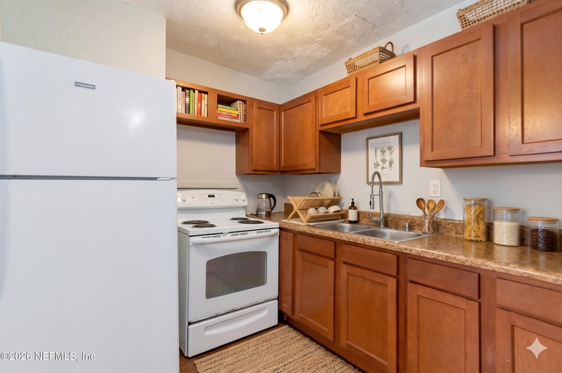 2862 Woodland St, Jacksonville, FL 32209