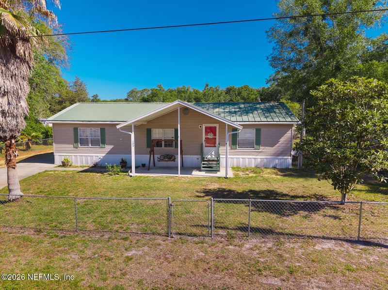 106 Wateroak Rd, Satsuma, FL 32189