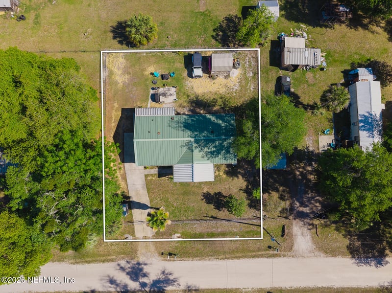 106 Wateroak Rd, Satsuma, FL 32189
