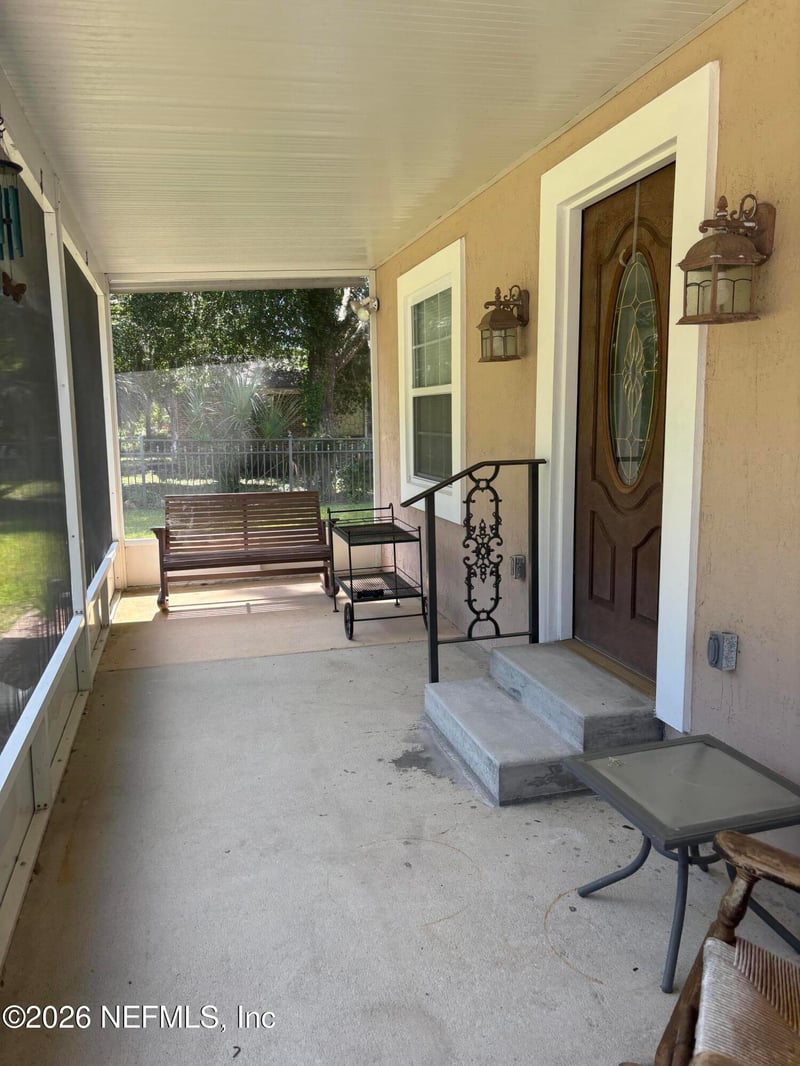177 Central Ave, San Mateo, FL 32187