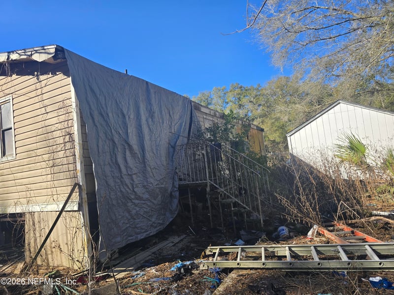 120 Cline Ave, Interlachen, FL 32148