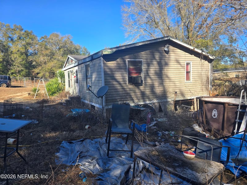 120 Cline Ave, Interlachen, FL 32148