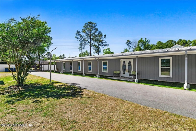 865 Cole Rd, Jacksonville, FL 32218