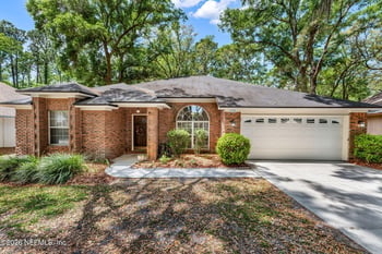 1424 Running Brook Ct, Jacksonville, FL 32225