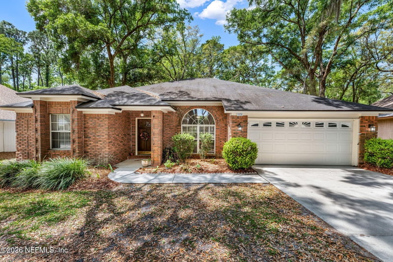 1424 Running Brook Ct, Jacksonville, FL 32225