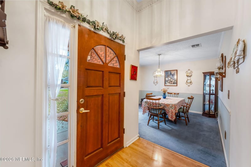 1424 Running Brook Ct, Jacksonville, FL 32225