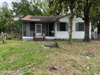 1037 Westbrook Cir, Jacksonville, FL 32209