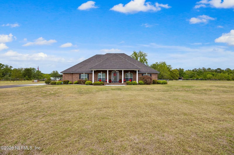 5913 Southern States Nursery Rd, Macclenny, FL 32063