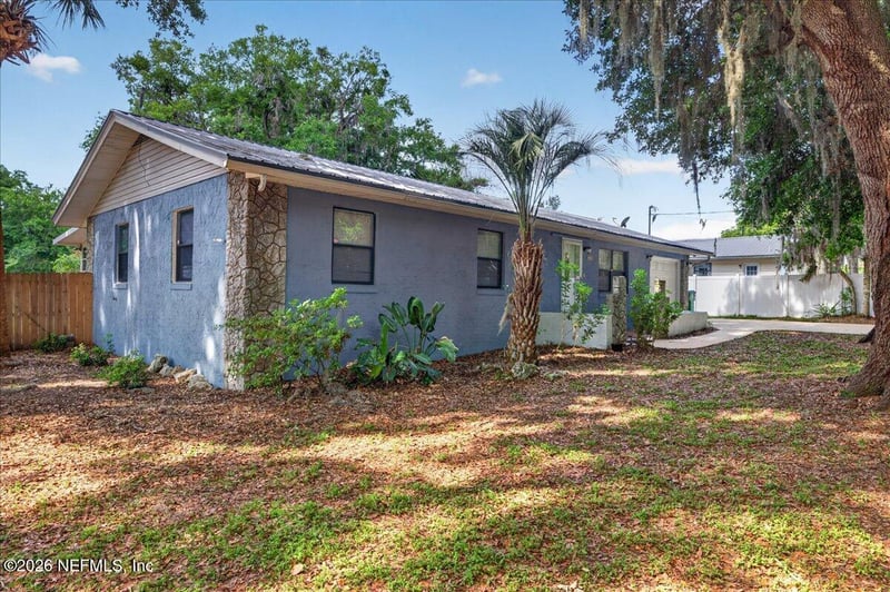 535 Prospect St, Crescent City, FL 32112