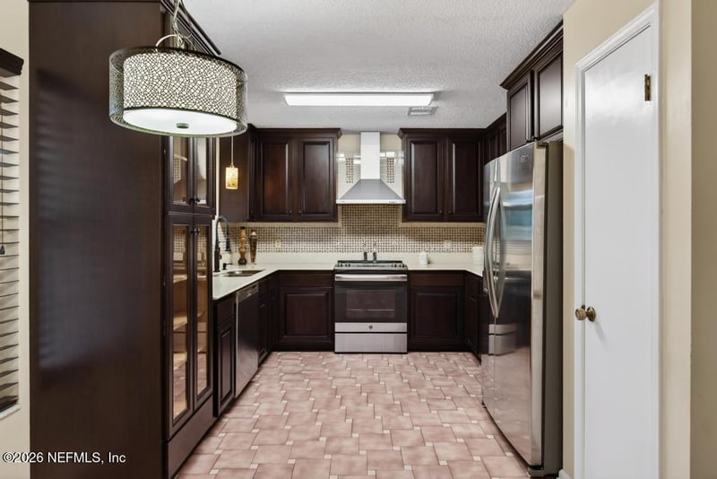 12430 Gentle Ben Ct, Jacksonville, FL 32225