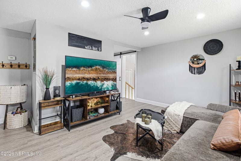 7709 Paschal St, Jacksonville, FL 32220