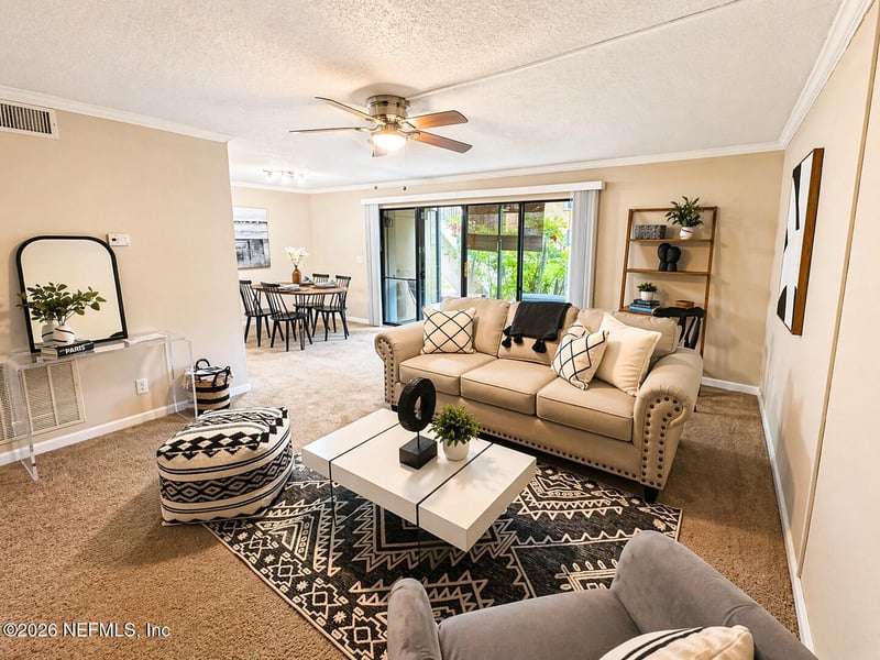 5811 Atlantic Blvd #215, Jacksonville, FL 32207