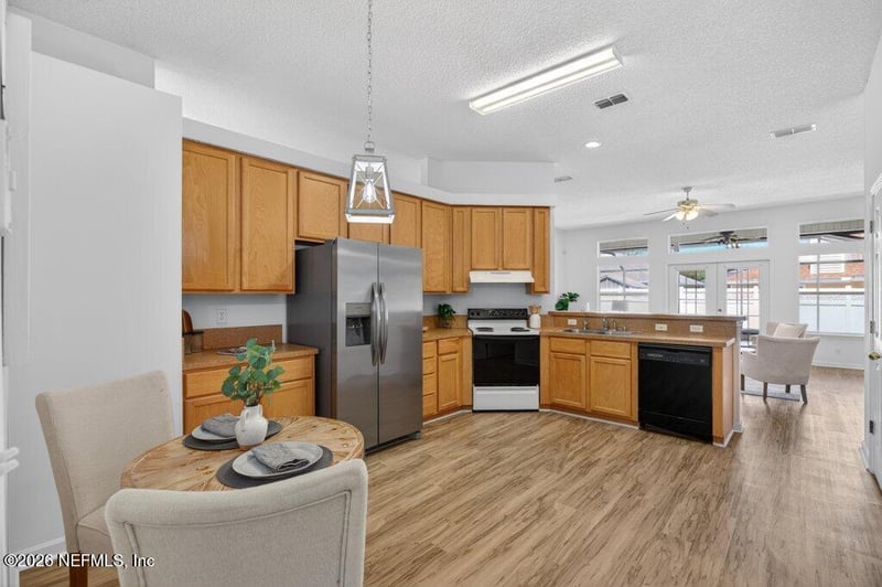 12361 York Harbor Dr, Jacksonville, FL 32225