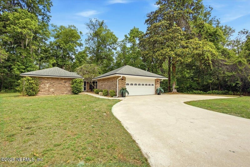 8613 Osprey Ln, Jacksonville, FL 32217