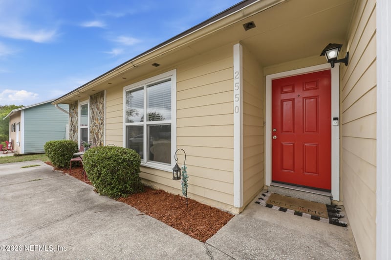 2550 Oakview Dr, Jacksonville, FL 32246