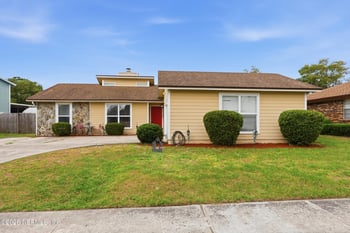 2550 Oakview Dr, Jacksonville, FL 32246