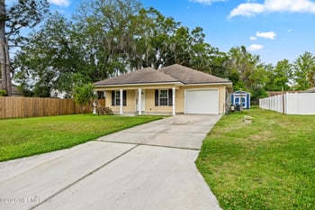 363 Roberts St, Green Cove Springs, FL 32043