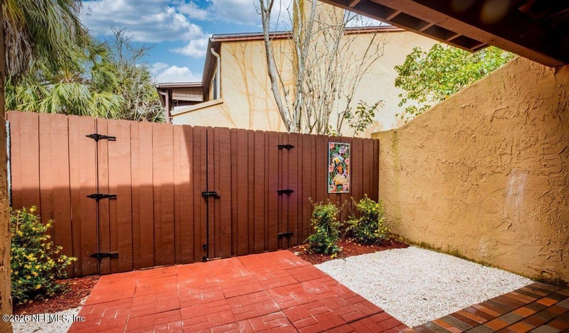 325 Greencastle Dr #55, Jacksonville, FL 32225