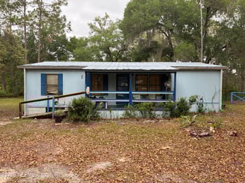 112 Woodland Ln, Hawthorne, FL 32640